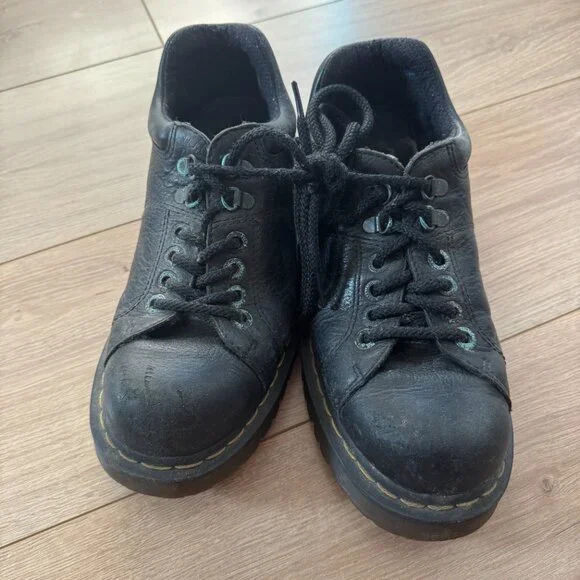 Dr. Martens Black Leather Oxford Shoes โ Unisex Size US 9M - Picture 5 of 9